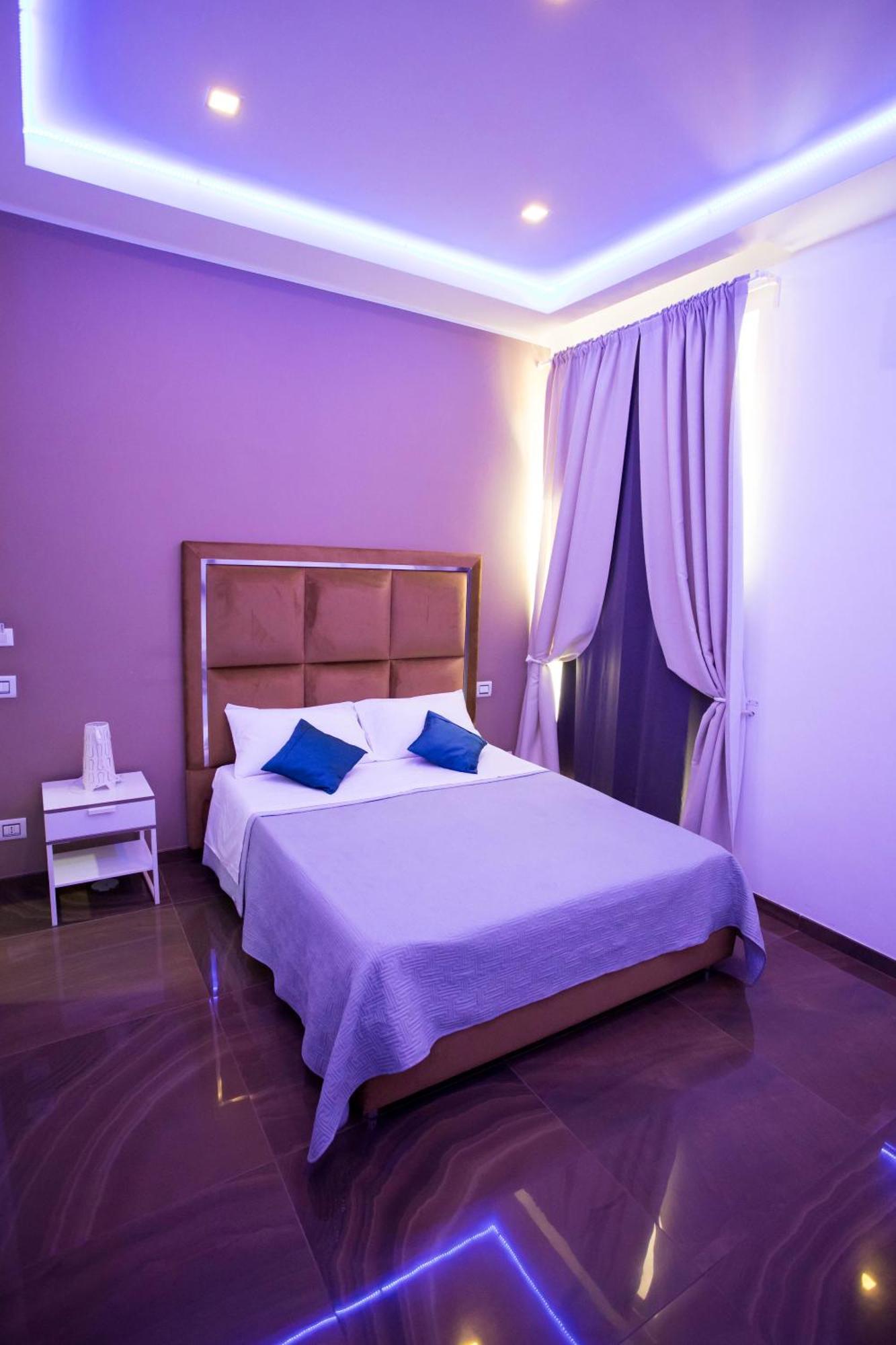 Palazzo 15 Napoli Bed & Breakfast Exterior photo